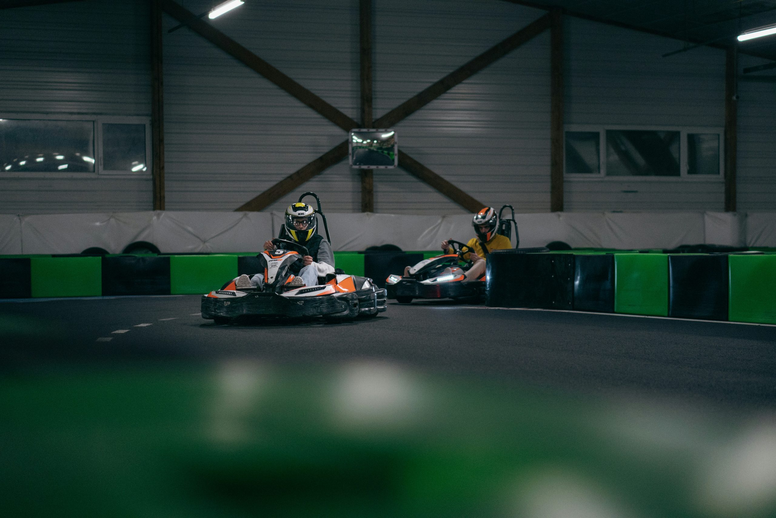 Zimske aktivnosti u zatvorenom: gde se najbolje zabaviti kada napolju zahladni?